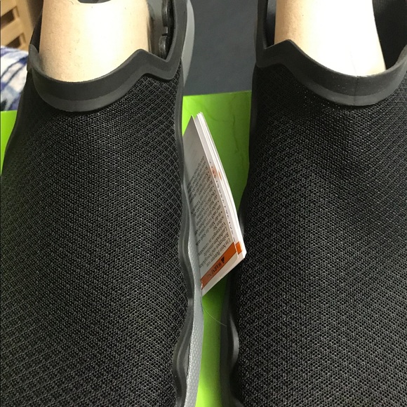 *Host Pick!* New with tags!🏷 Men’s Crocs swift-water sandal - Picture 4 of 8